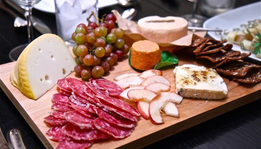Creating the Perfect Cheese Board
